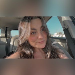 Meet your Posher, Kaylee